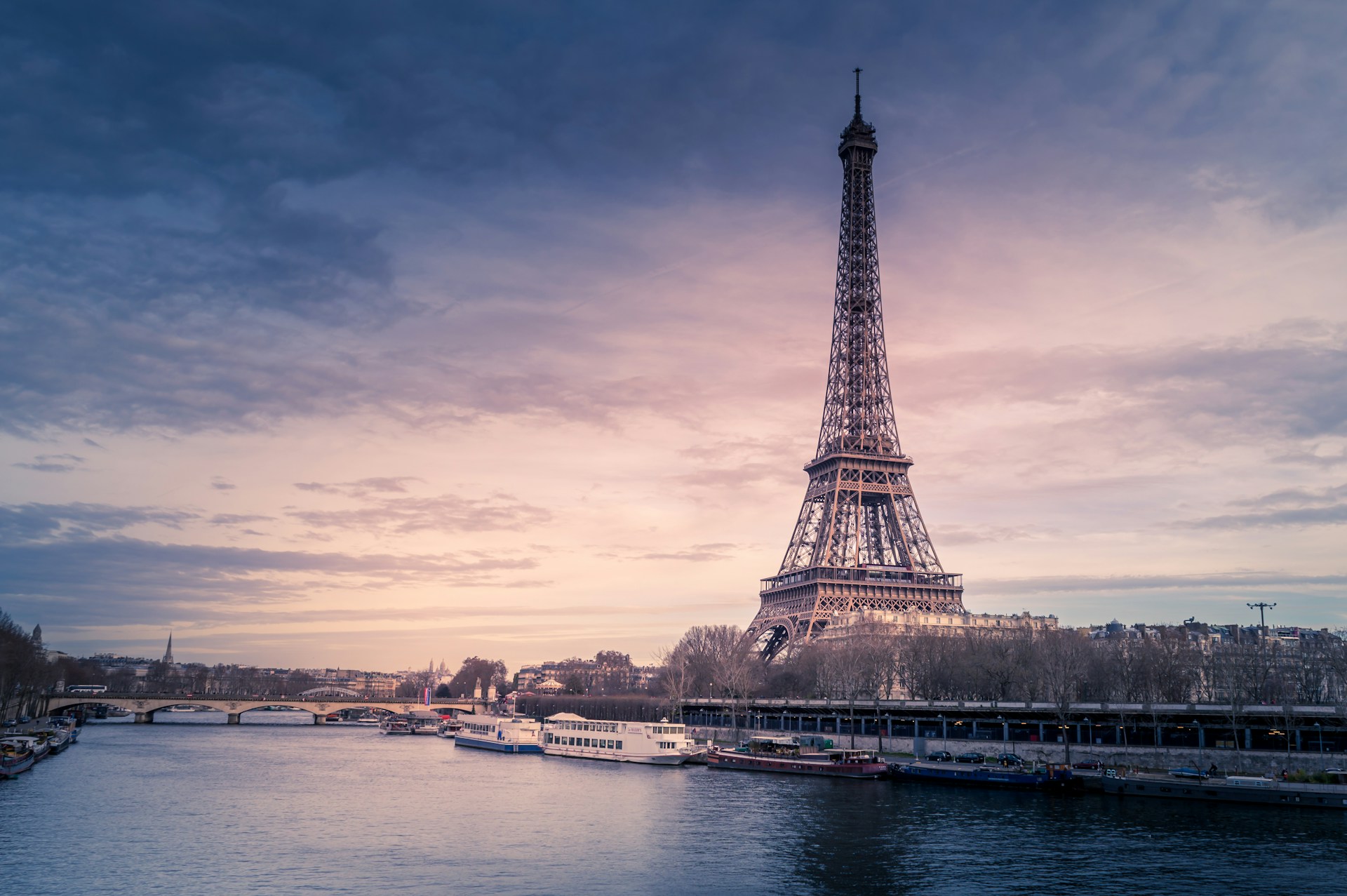River city, Paris